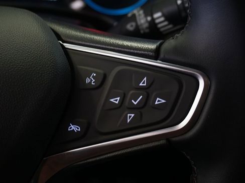 Certified 2024 Chevrolet Equinox LT w/ LPO, Floor Liner Package image 18