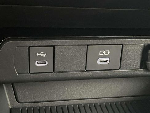 New 2026 Toyota Prius LE image 41