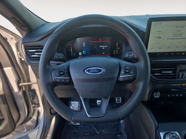 Used 2023 Ford Escape ST-Line w/ Tech Pack #1 FWD image 12