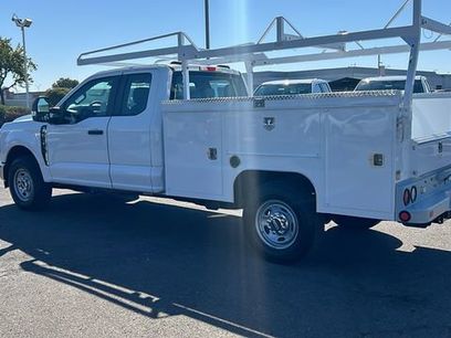 New 2025 Ford F250 XL w/ XL Chrome Package
