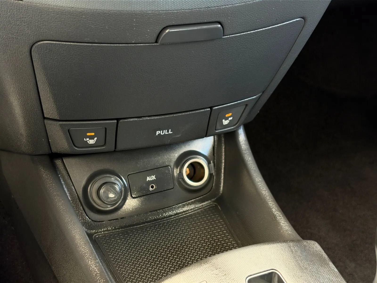 Used 2008 Hyundai Elantra GLS FWD image 34