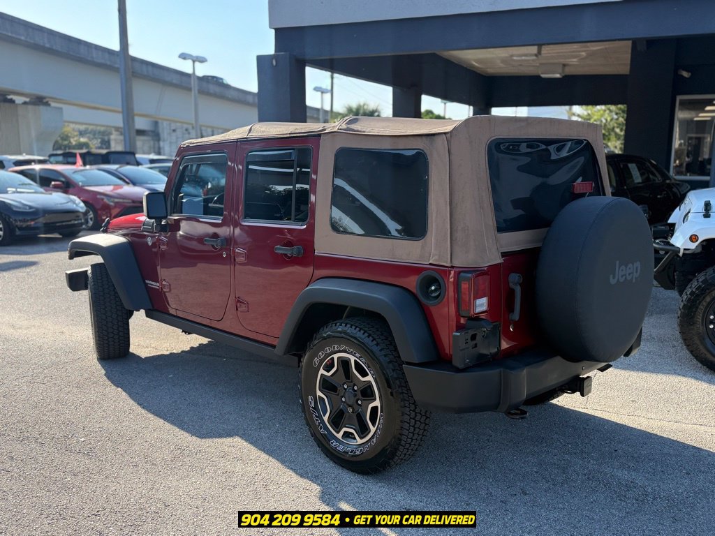 Used 2013 Jeep Wrangler Unlimited Rubicon w/ Connectivity Group AWD/4WD image 4