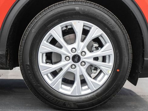 Used 2024 Ford Escape Active image 11