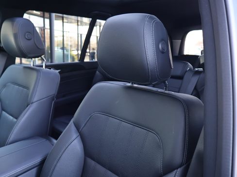 Used 2018 Mercedes-Benz GLS 450 GLS 450W4 image 4