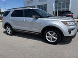 Used 2018 Ford Explorer XLT w/ Equipment Group 201A image 2