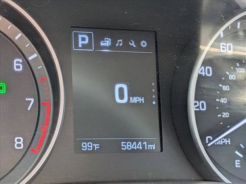 Used 2018 Hyundai Elantra SEL image 4