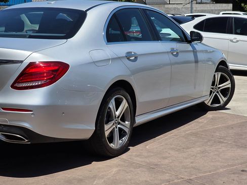 Used 2019 Mercedes-Benz E 300 image 13