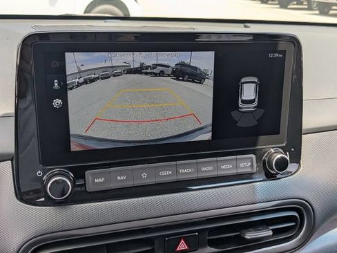Used 2022 Hyundai Kona Limited w/ Cargo Package FWD image 24