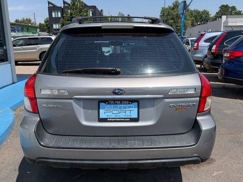 Used 2009 Subaru Outback 2.5i Special Edition AWD/4WD image 3