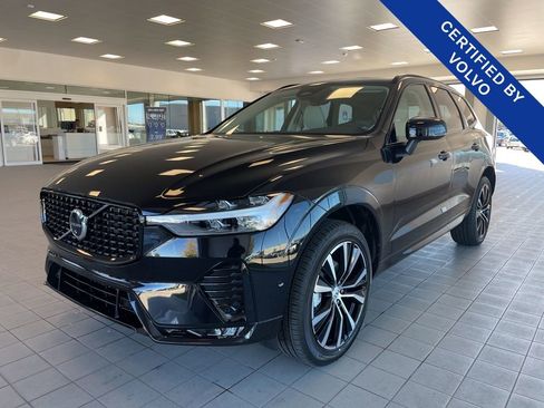 New 2025 Volvo XC60 B5 Plus w/ Protection Package Premier image 3