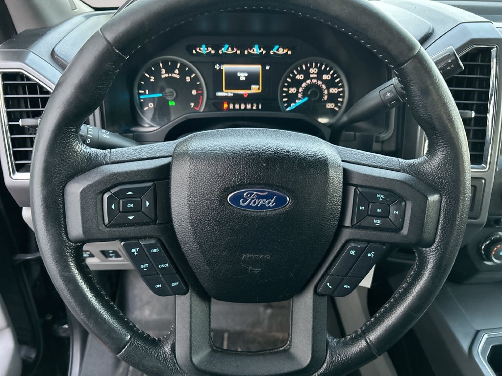 Used 2015 Ford F150 XLT w/ Equipment Group 302A Luxury AWD/4WD image 24