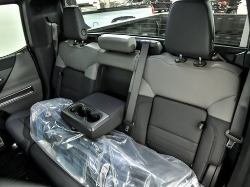 New 2025 GMC Hummer EV 2X w/ LPO, Sport Package image 9