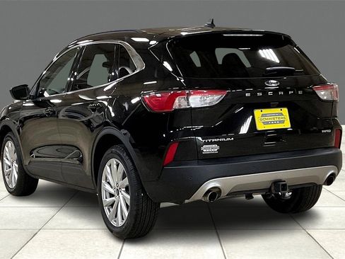 Used 2021 Ford Escape Titanium w/ Titanium Elite Package image 11