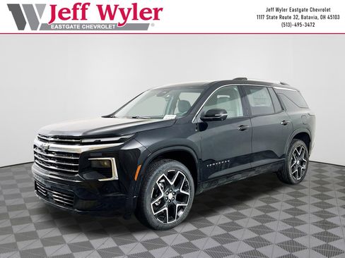 New 2026 Chevrolet Traverse High Country w/ LPO, Floor Liner Package FWD image 2