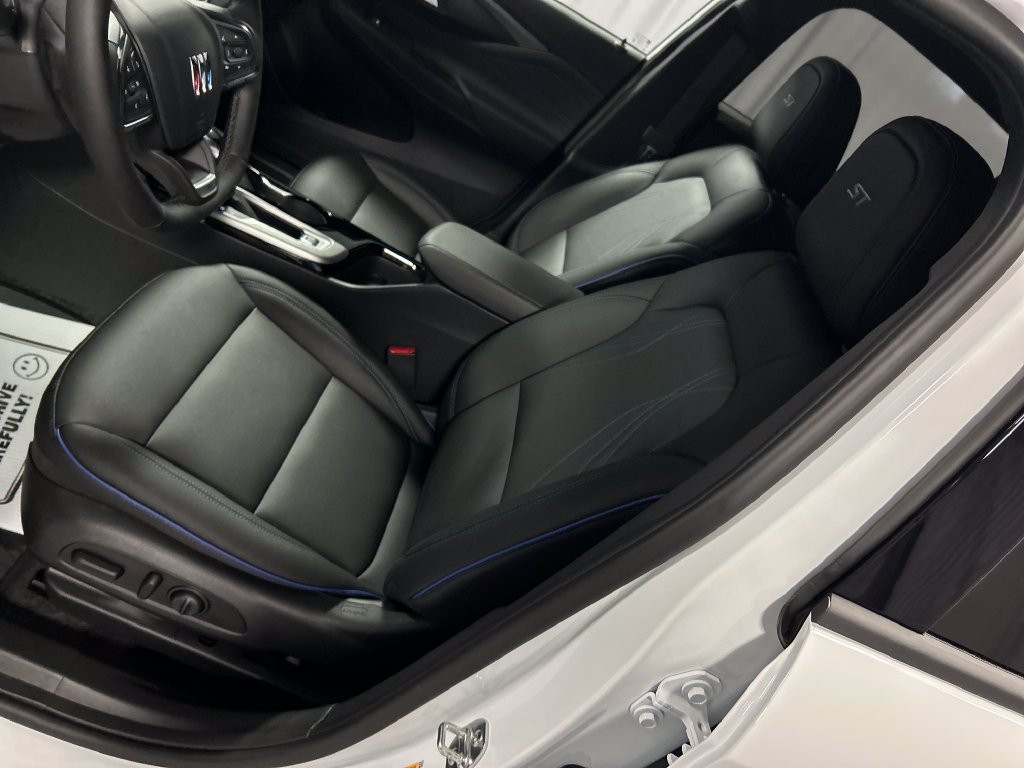 New 2026 Buick Envista Sport Touring w/ Convenience I Package FWD image 10