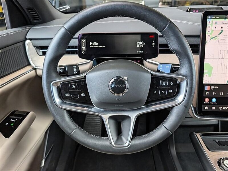 Used 2025 Volvo EX90 Plus AWD/4WD image 19