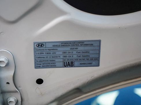 New 2025 Hyundai Elantra Sport image 14