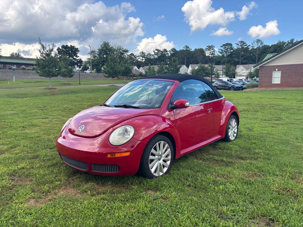 Used 2008 Volkswagen Beetle SE FWD image 11