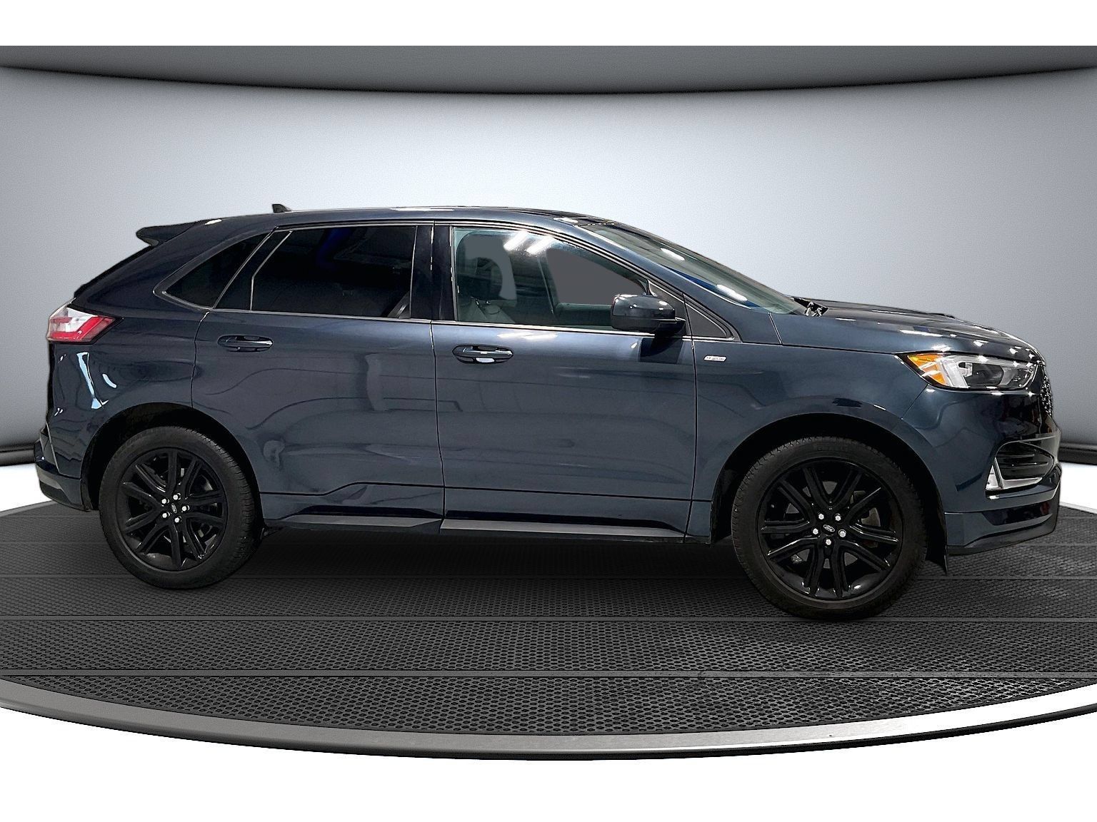 Used 2024 Ford Edge ST-Line AWD/4WD image 14