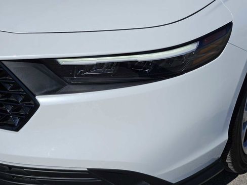 Used 2024 Honda Accord LX image 7