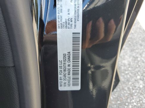 New 2026 Chrysler Pacifica Select image 22