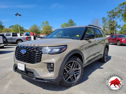 New 2026 Ford Explorer ST-Line w/ ST-Line Street Pack