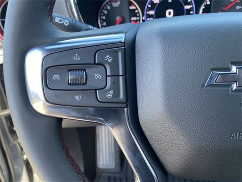 New 2025 Chevrolet Blazer RS w/ Driver Confidence II Package image 34