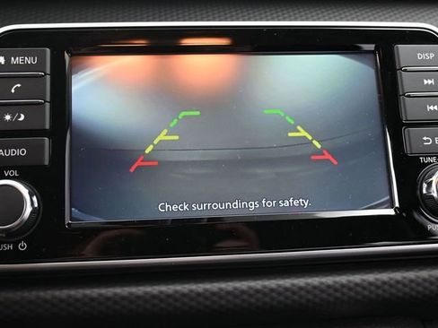 Used 2025 Nissan Kicks Play S image 12