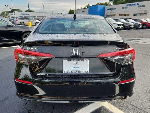 Certified 2022 Honda Civic Sport image 5