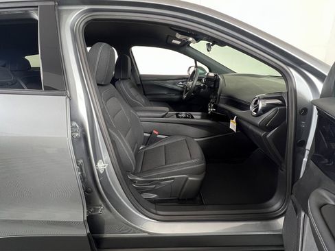 New 2025 Chevrolet Blazer EV LT w/ Midnight/Sport Edition image 5