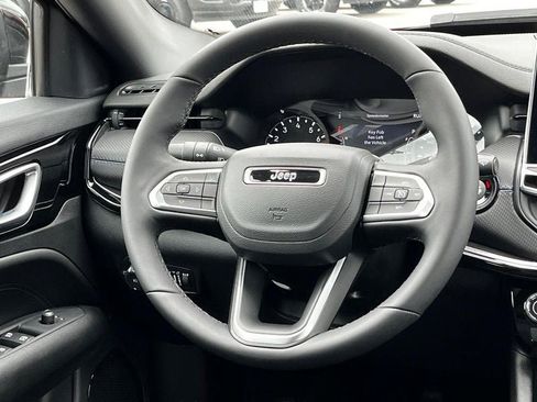 New 2025 Jeep Compass Latitude w/ Altitude Special Edition image 6