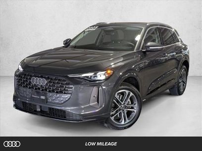 Certified 2025 Audi Q5 Premium w/ Convenience Package