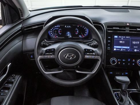 Used 2023 Hyundai Tucson SEL FWD image 19
