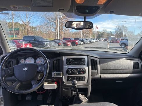 Used 2005 Dodge Ram 3500 Truck SLT image 9