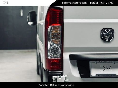 Used 2025 RAM ProMaster 2500 w/ Safety Group FWD image 14
