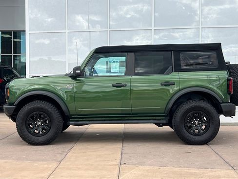 Used 2023 Ford Bronco Wildtrak image 7