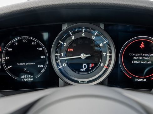 Used 2024 Porsche 911 Carrera image 11
