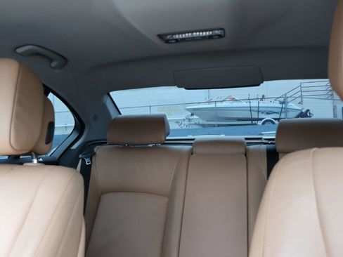 Used 2015 BMW 740i RWD image 17
