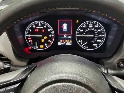 Certified 2025 Subaru Crosstrek 2.5i Limited w/ Popular Package #4A image 10