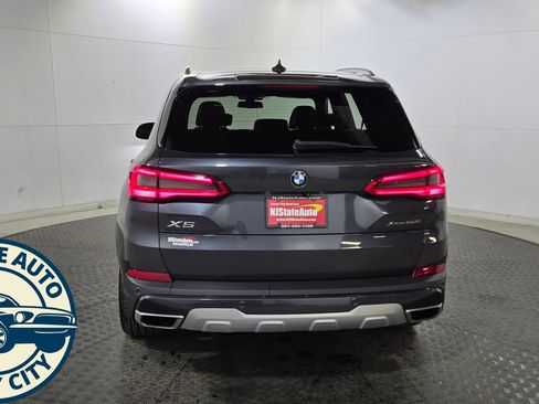 Used 2019 BMW X5 xDrive50i w/ Off-Road Package AWD/4WD image 12