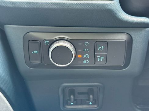 New 2025 Ford Maverick XLT w/ XLT Luxury Package image 61