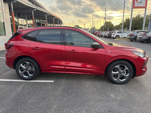 Used 2024 Ford Escape ST-Line image 5