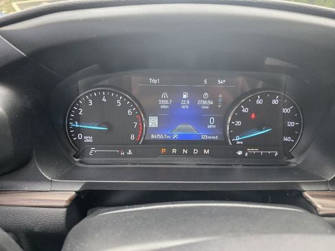 Used 2020 Ford Explorer Limited image 15