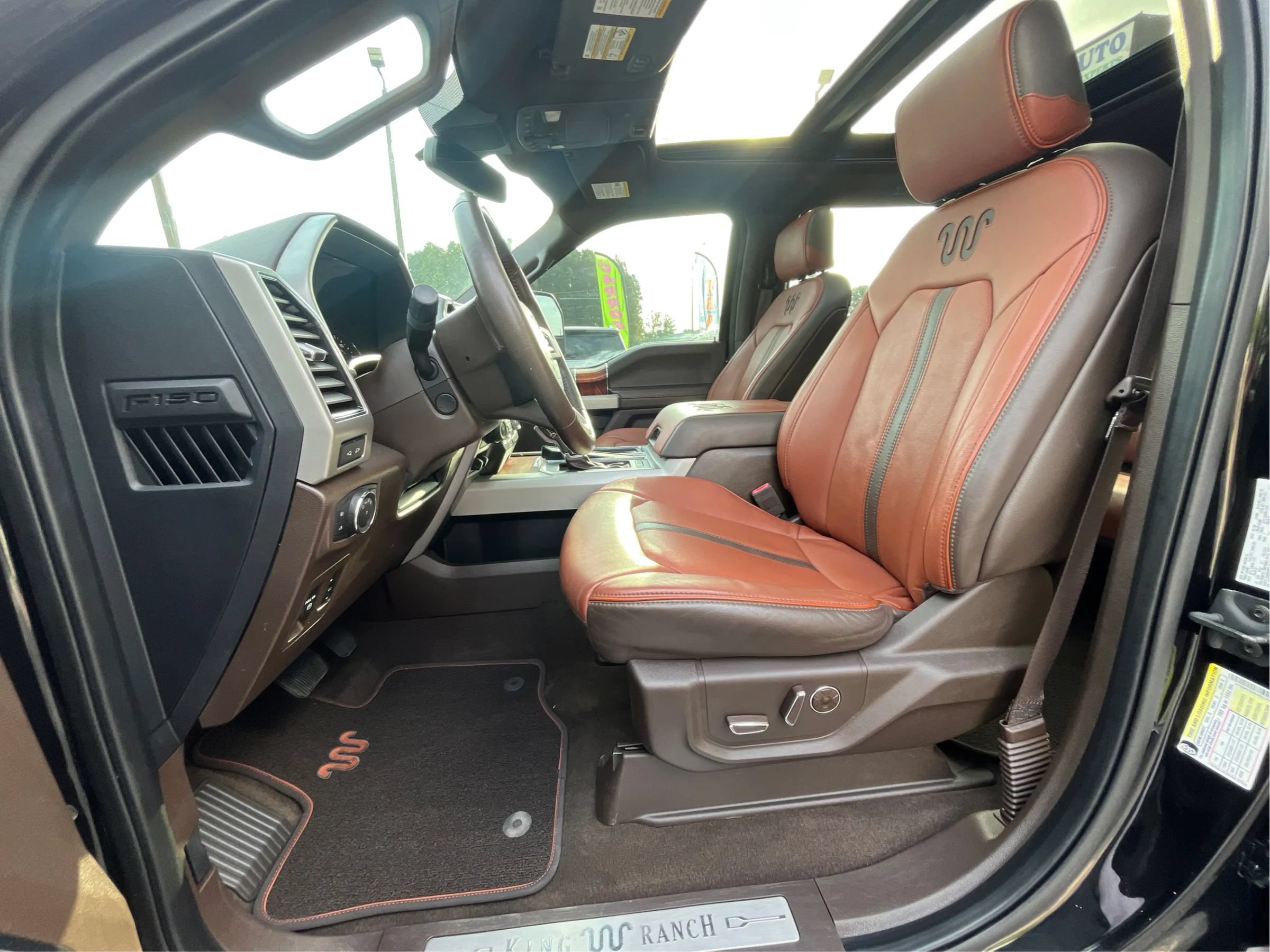 Used 2020 Ford F150 King Ranch w/ Equipment Group 601A Luxury AWD/4WD image 9