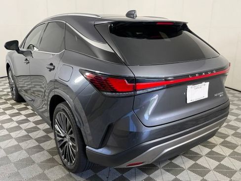 Used 2025 Lexus RX 350 w/ Convenience Package AWD/4WD image 4