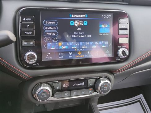 New 2025 Nissan Versa SR w/ Trunk Package image 13