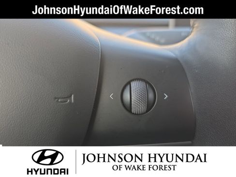 Used 2024 Tesla Model Y Long Range image 29