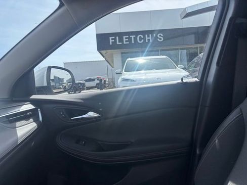 Used 2024 Buick Encore GX Preferred w/ Comfort Package image 13