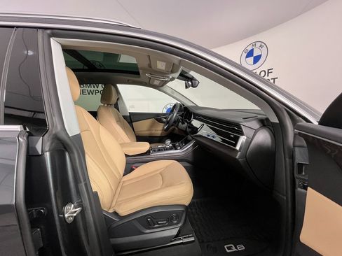 Used 2023 Audi Q8 Premium Plus image 20