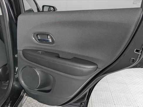 Used 2022 Honda HR-V EX image 18